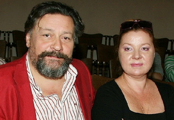 Дмитрий Назаров, жена
